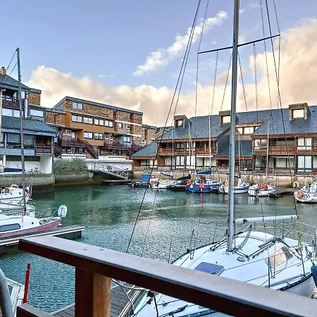 Apartment Le Catalina - Yourhosthelper Deauville